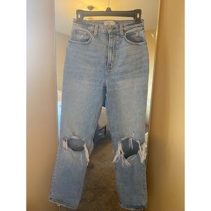 Abercrombie 90’s Straight ultra High Rise